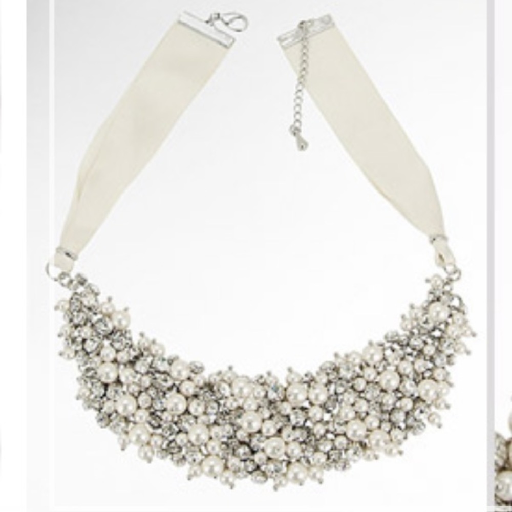 Nina jewelry cluster bib necklace
